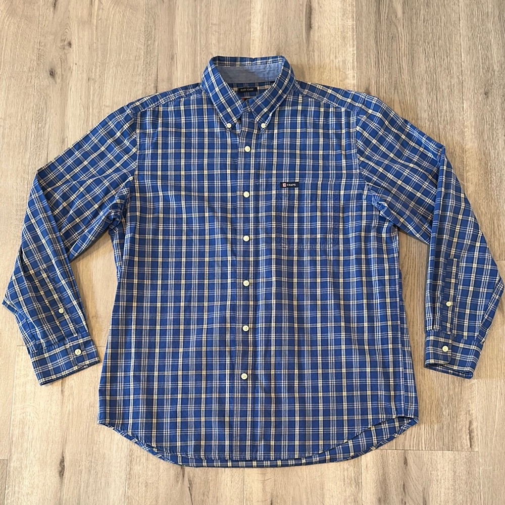 CHAPS men’s button down shirt blue plaid L